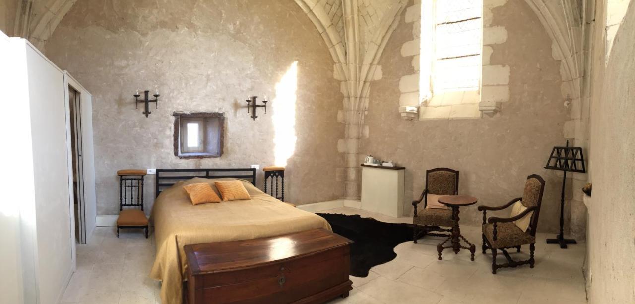 Le Chatelet Thilouze Экстерьер фото