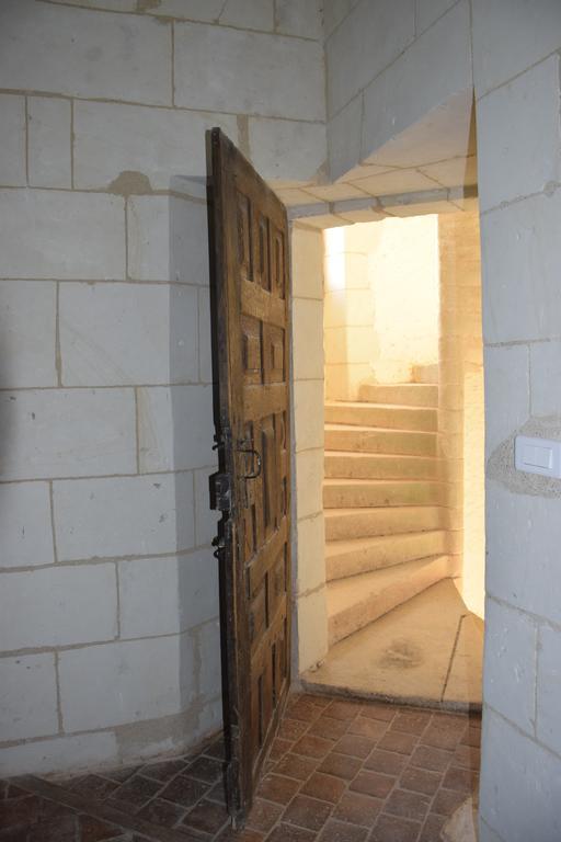 Le Chatelet Thilouze Экстерьер фото