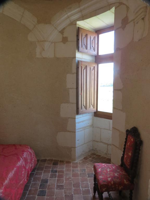 Le Chatelet Thilouze Экстерьер фото