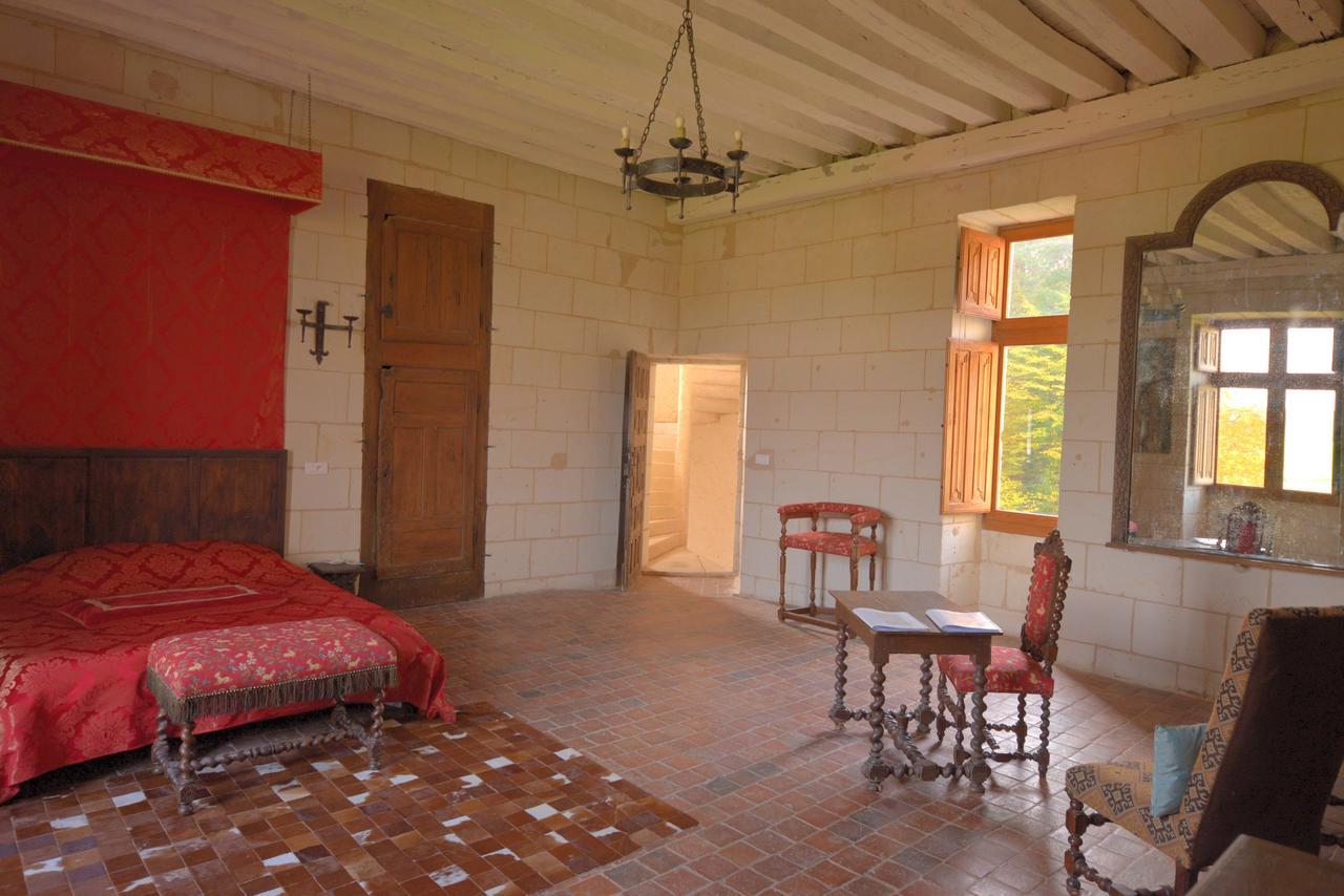 Le Chatelet Thilouze Экстерьер фото