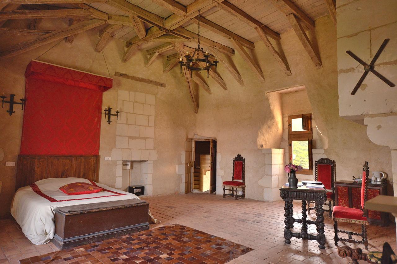 Le Chatelet Thilouze Экстерьер фото